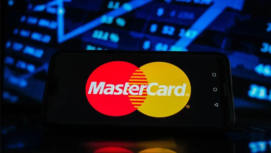 С января 2022 года Mastercard сотрудничает с Coinbase